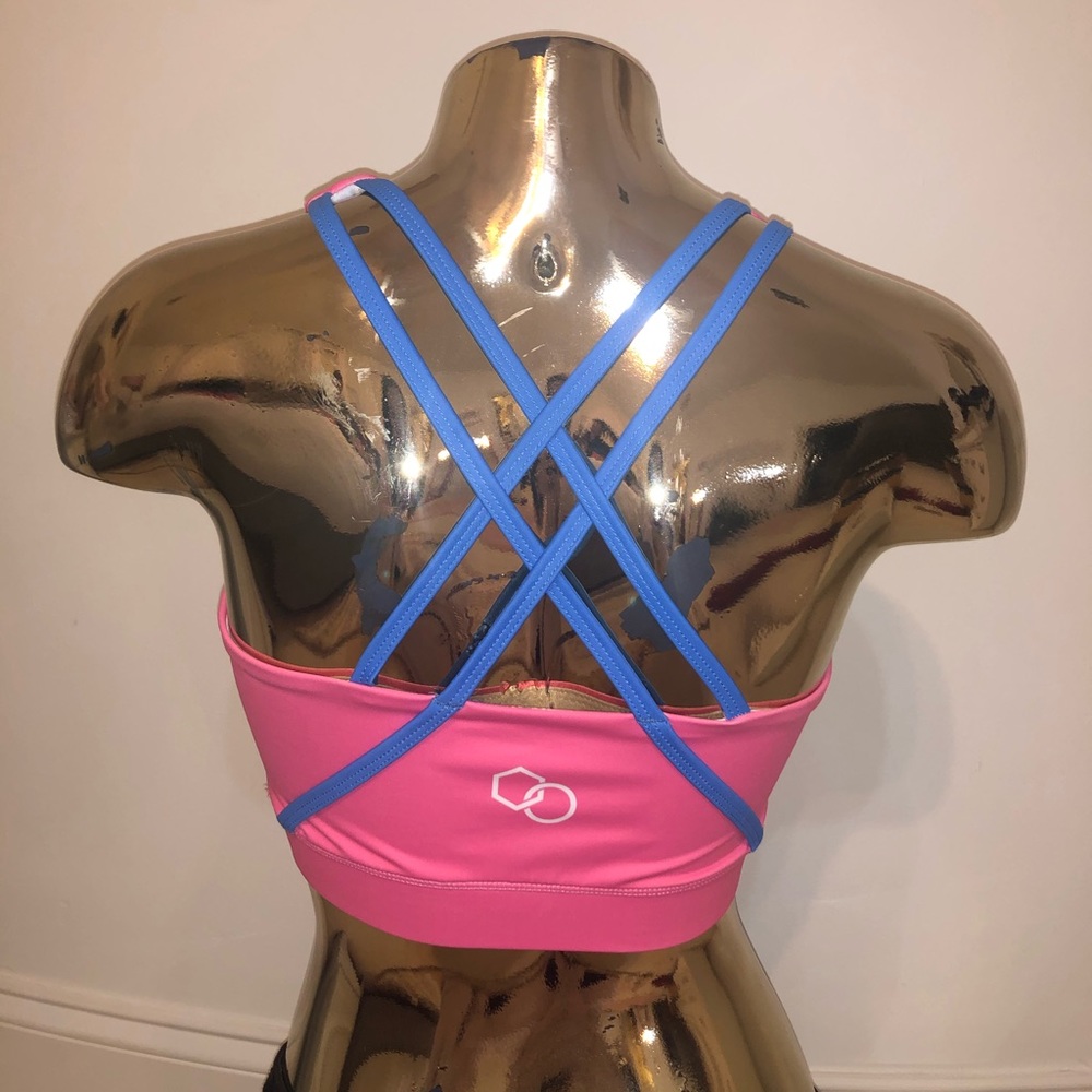 Sports bra